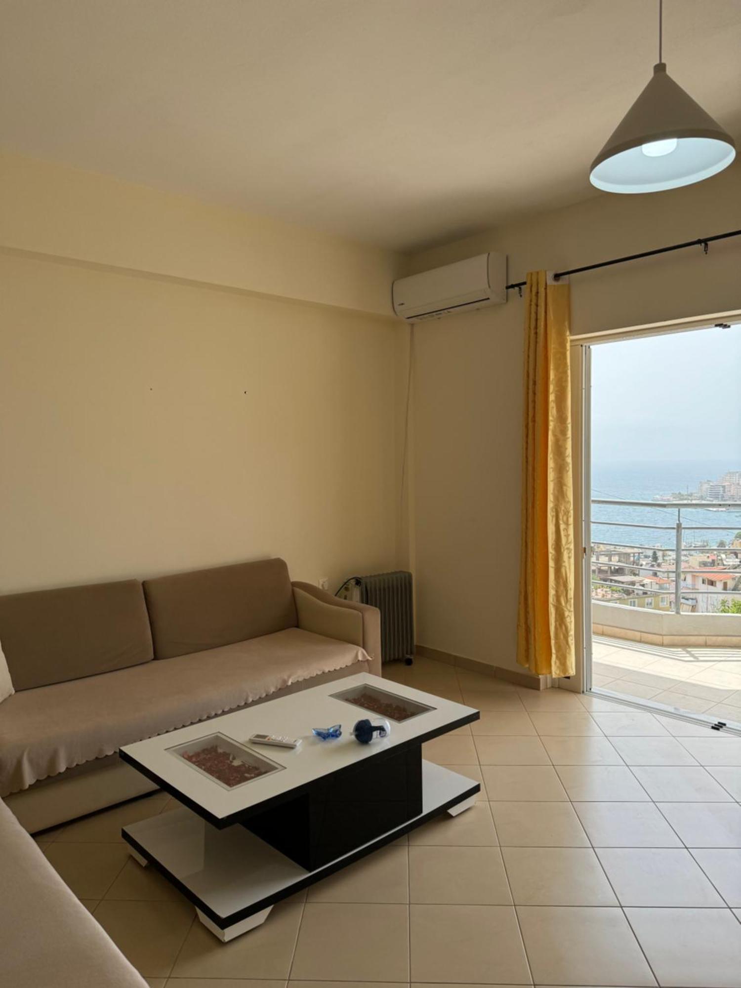 L.T. Apartment 5Th Street Sarandë エクステリア 写真