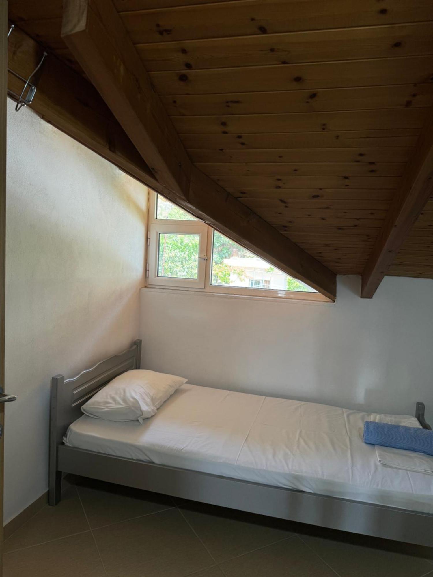 L.T. Apartment 5Th Street Sarandë エクステリア 写真